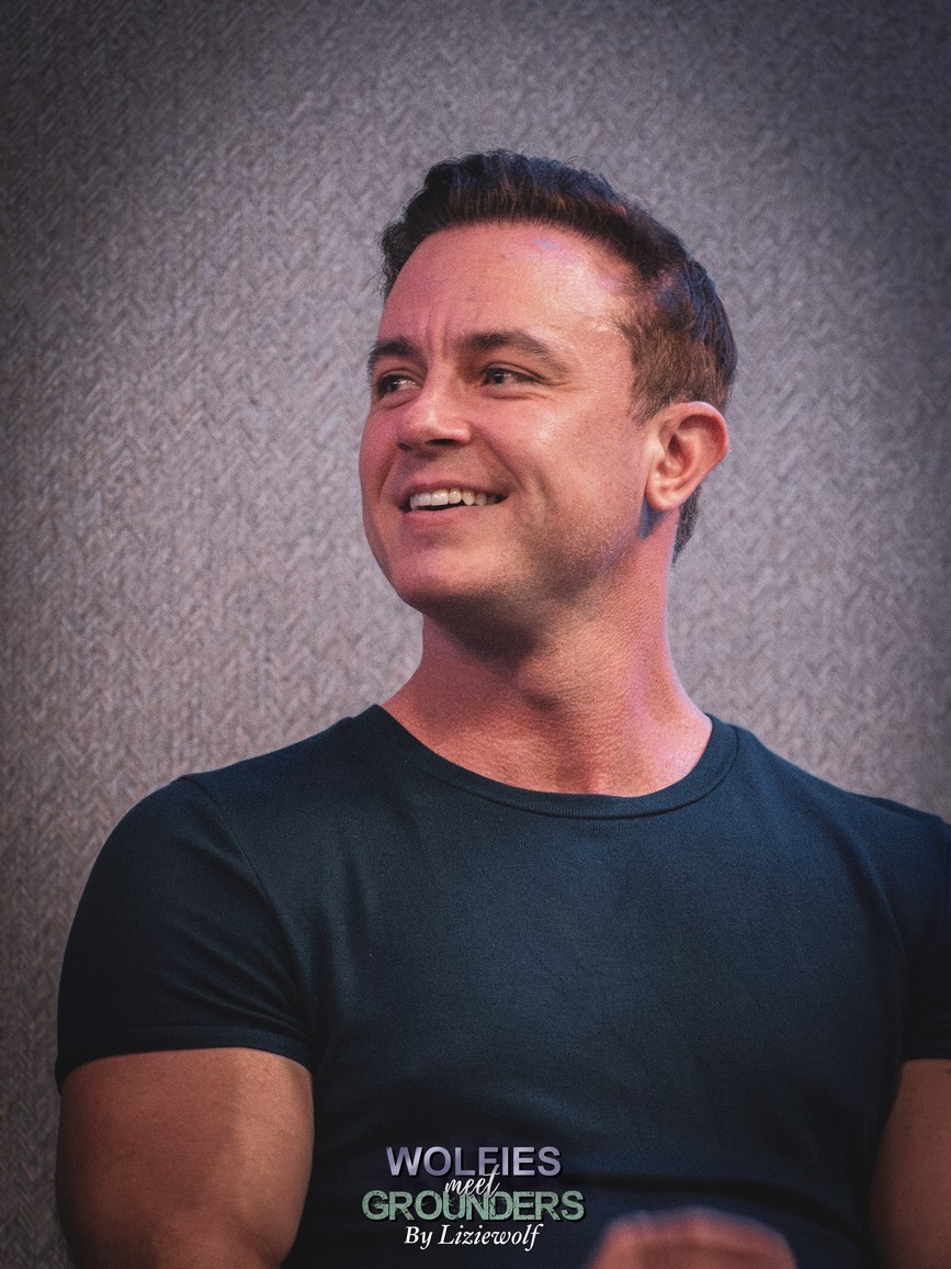 Conferences by Liziewolf