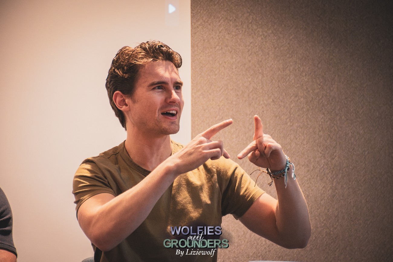 Conferences by Liziewolf