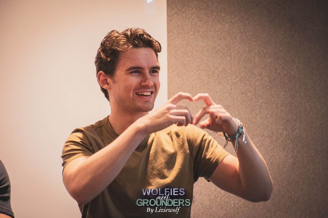 Conferences by Liziewolf