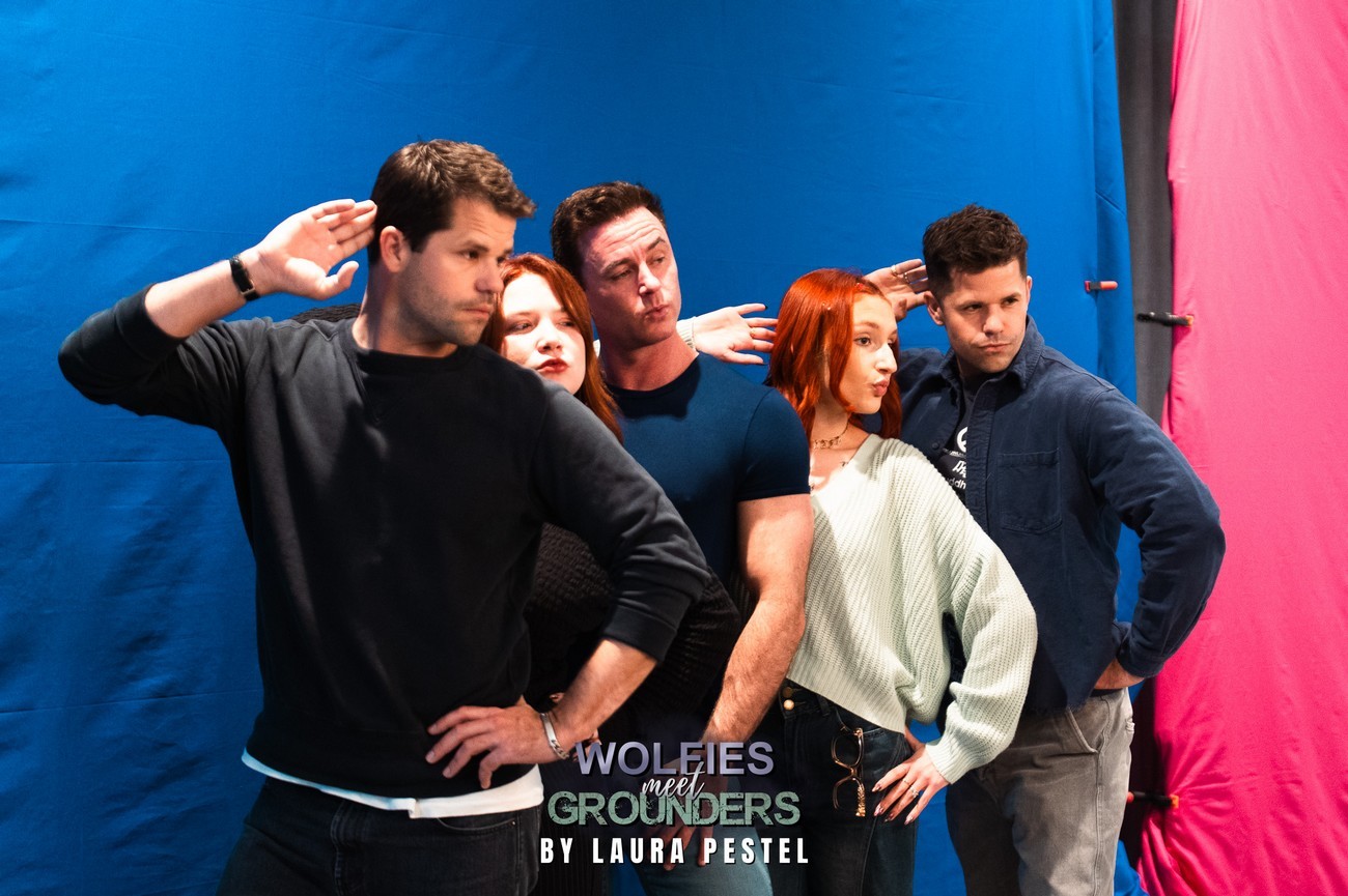 Extras by Laura Pestel