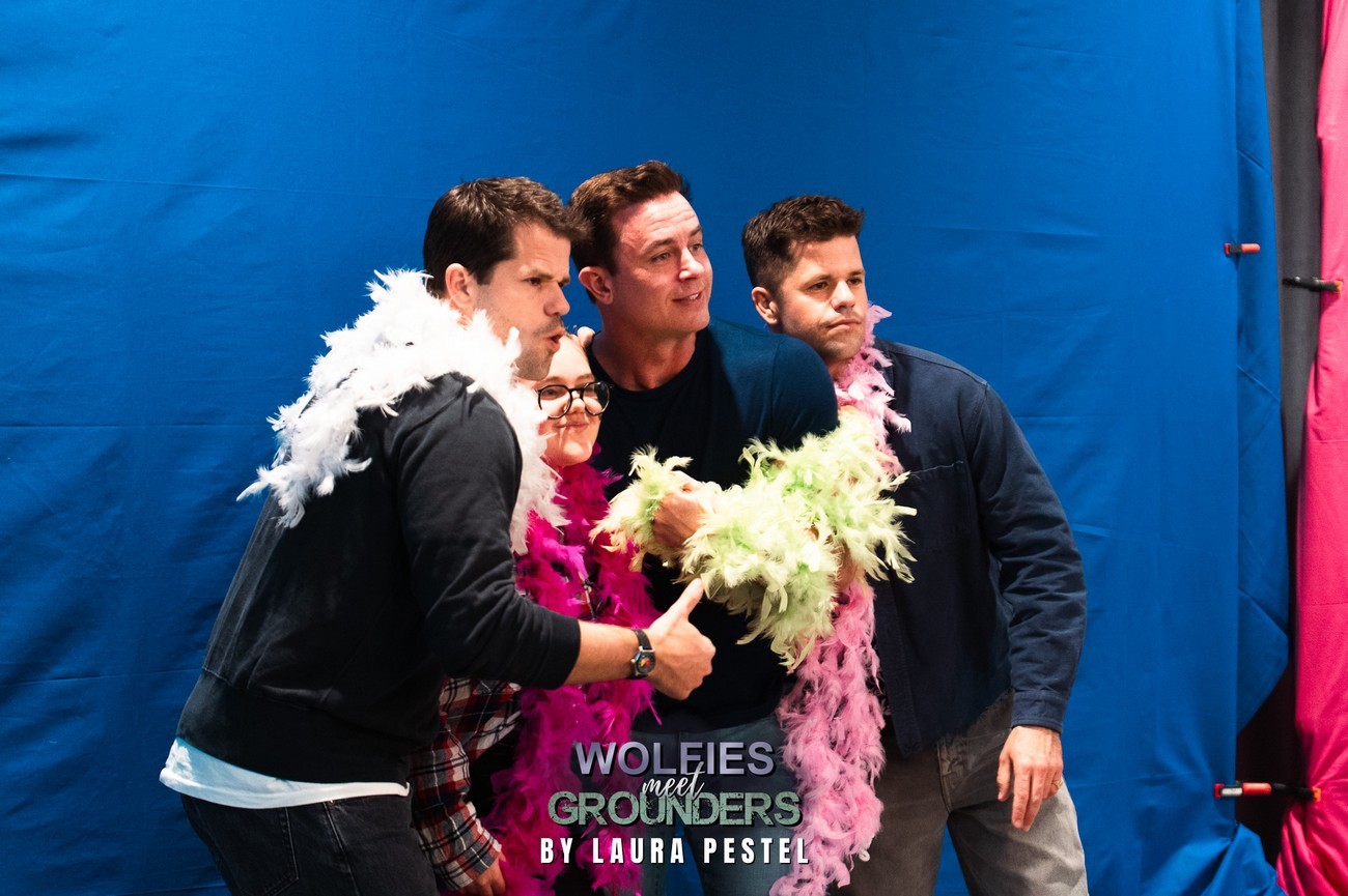 Extras by Laura Pestel