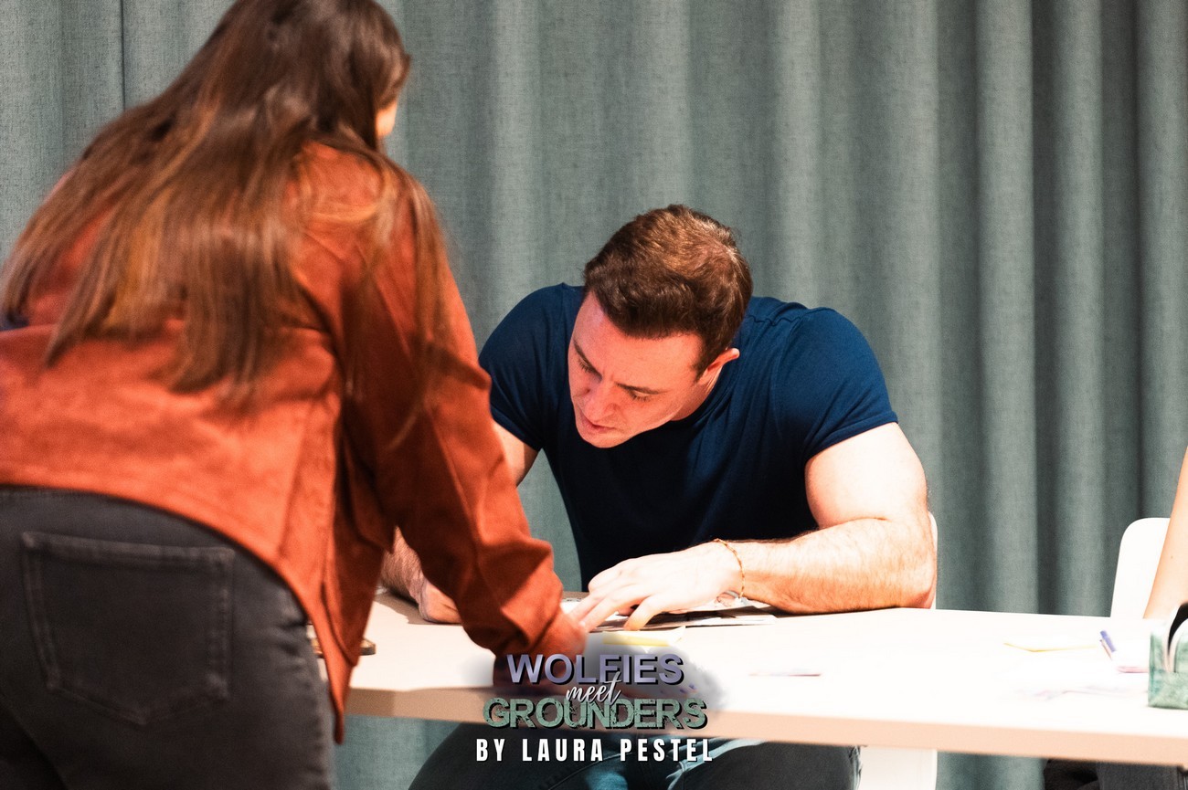 Extras by Laura Pestel