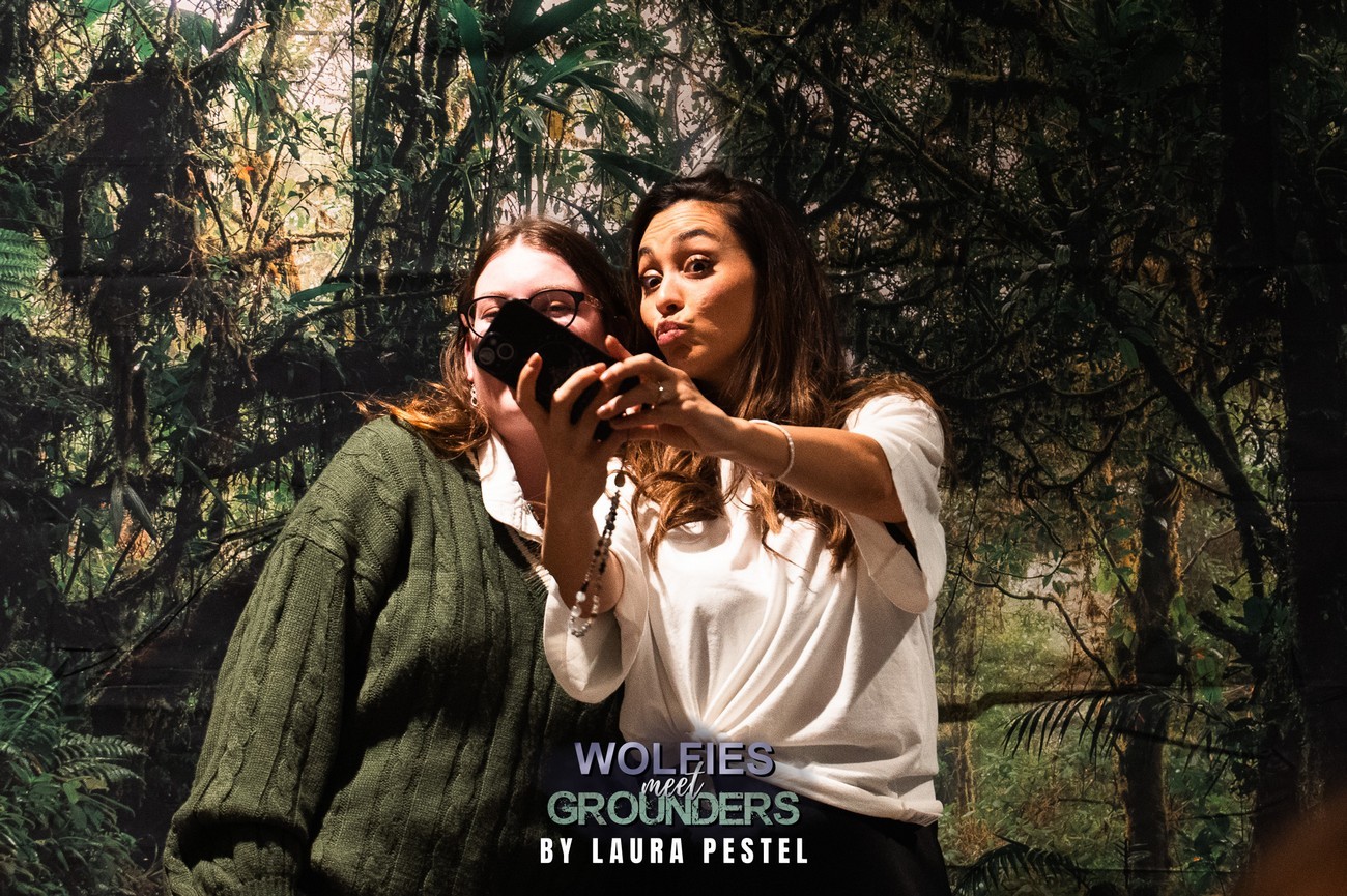 Extras by Laura Pestel