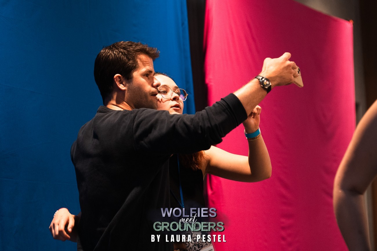 Extras by Laura Pestel