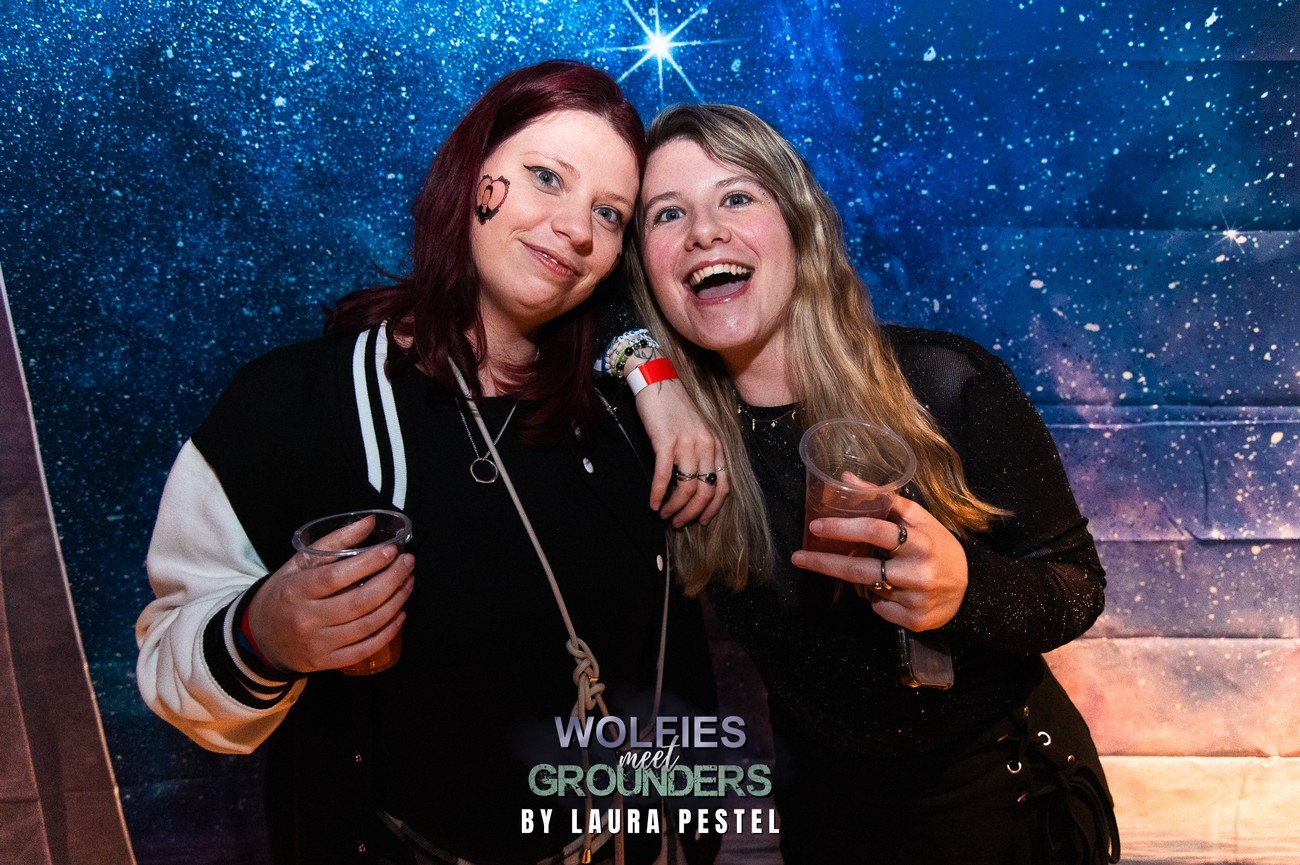 Party by Laura Pestel