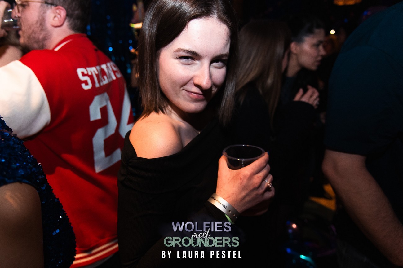 Party by Laura Pestel