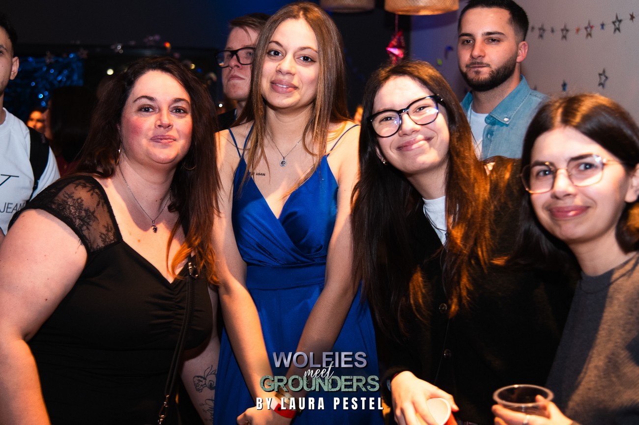 Party by Laura Pestel