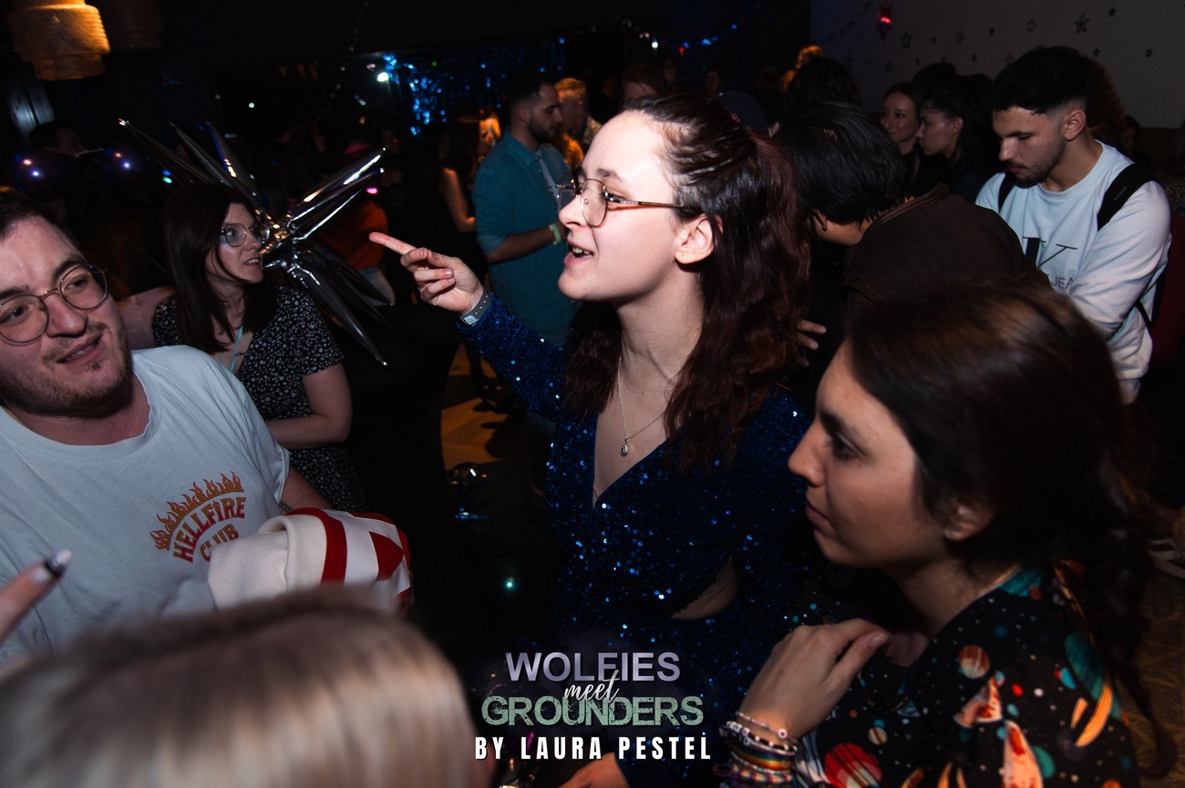 Party by Laura Pestel