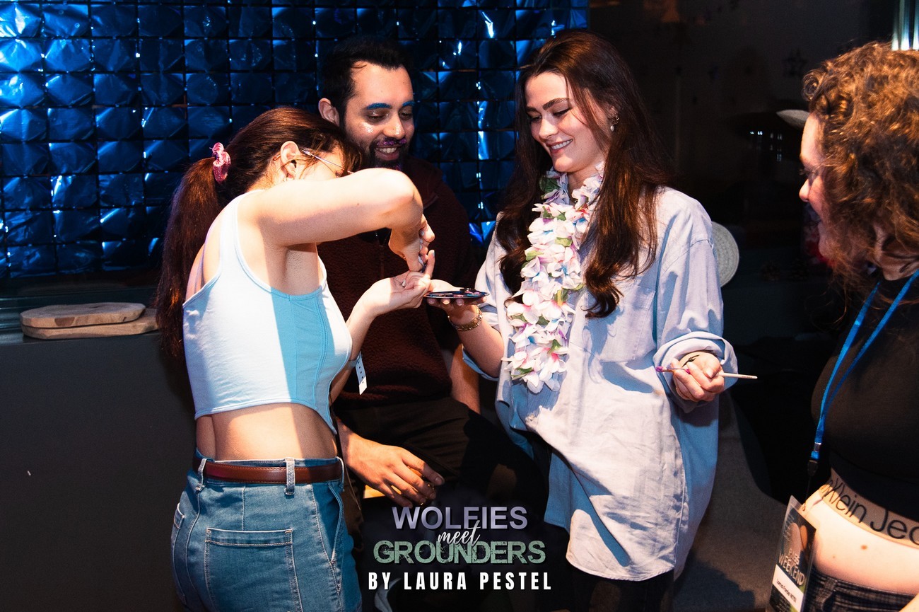 Party by Laura Pestel