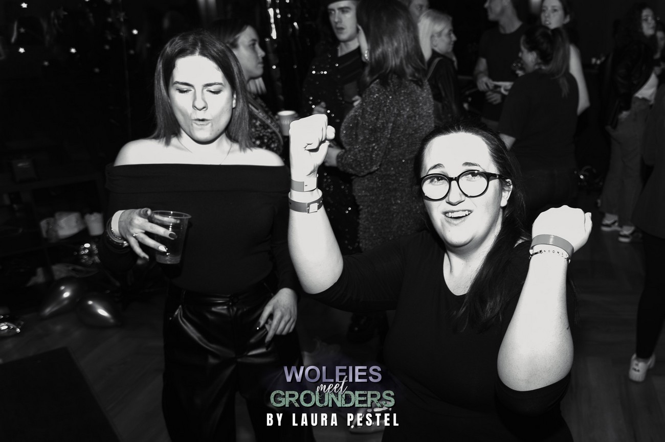 Party by Laura Pestel