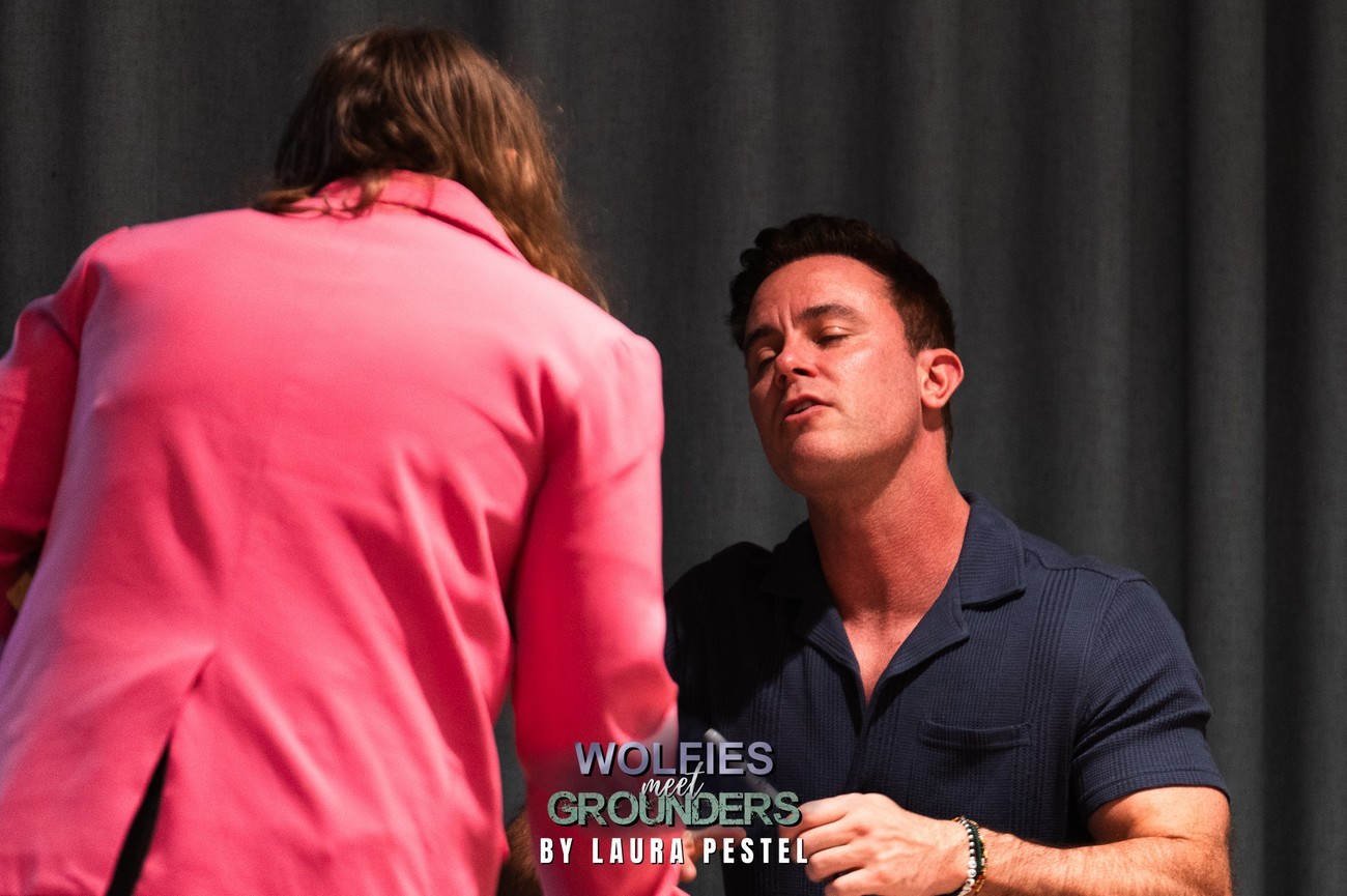 Extras by Laura Pestel