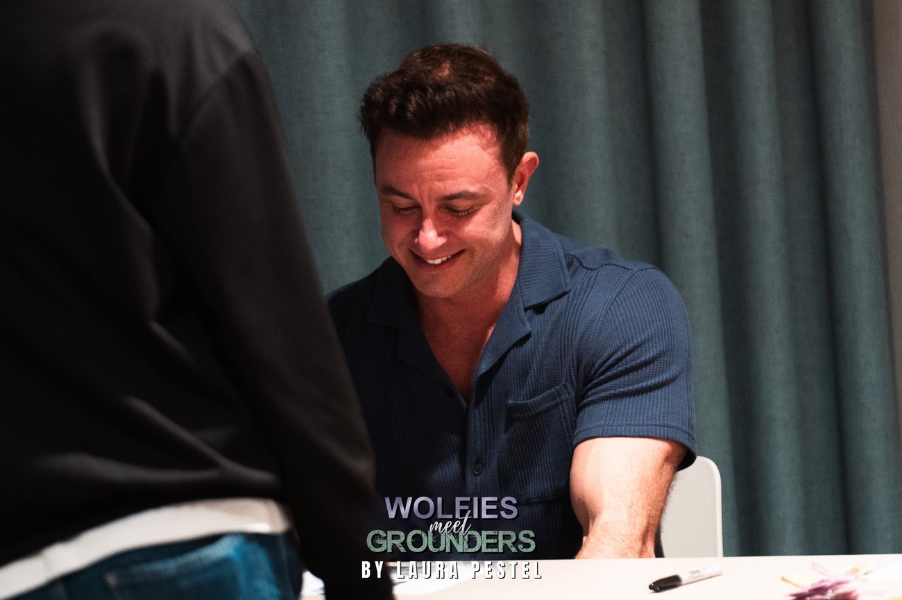 Extras by Laura Pestel