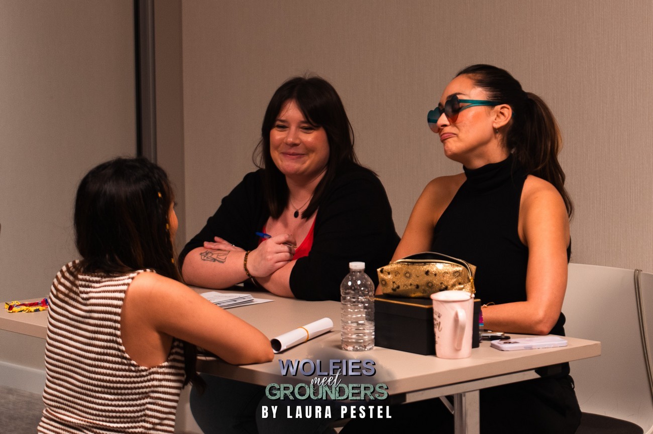 Extras by Laura Pestel