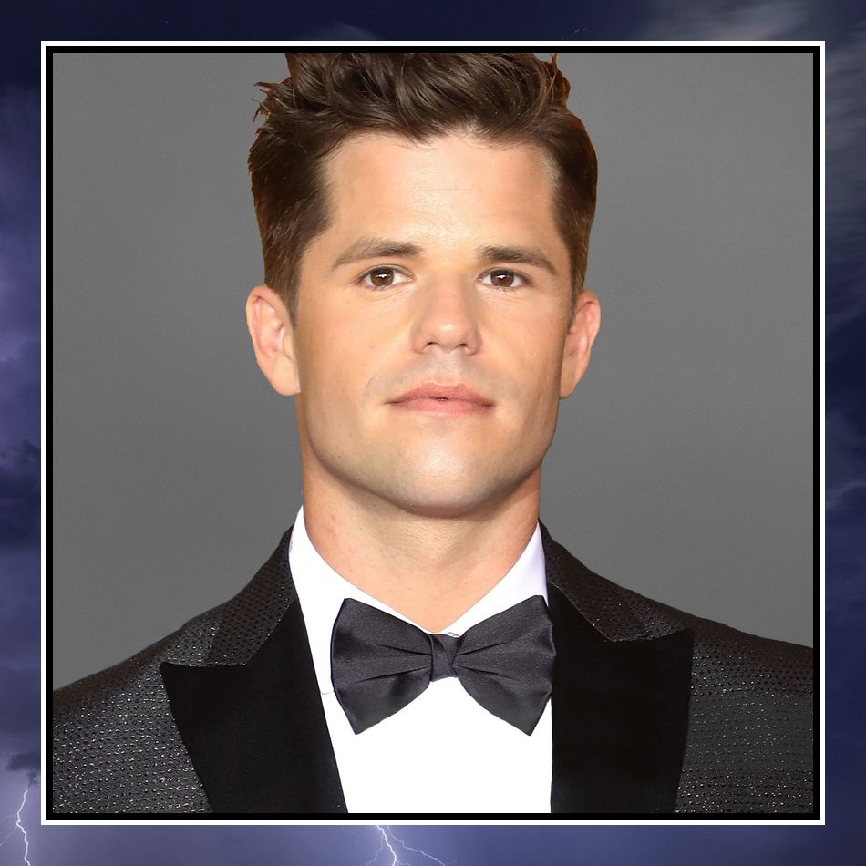 Annonce charlie carver wolfies in paris teen wolf